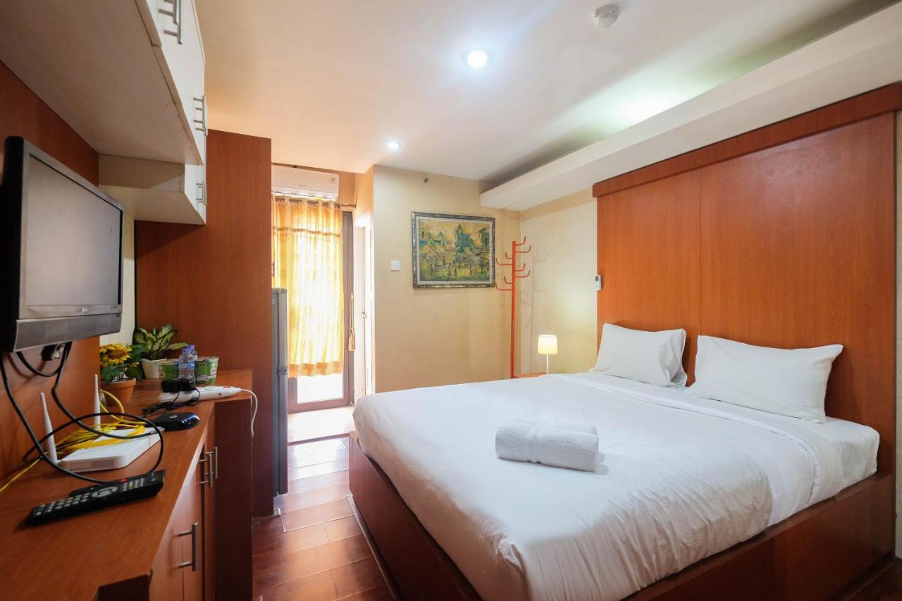 Comfy Studio Room Apartment At Kebagusan City By Travelio Jakarta Exterior foto